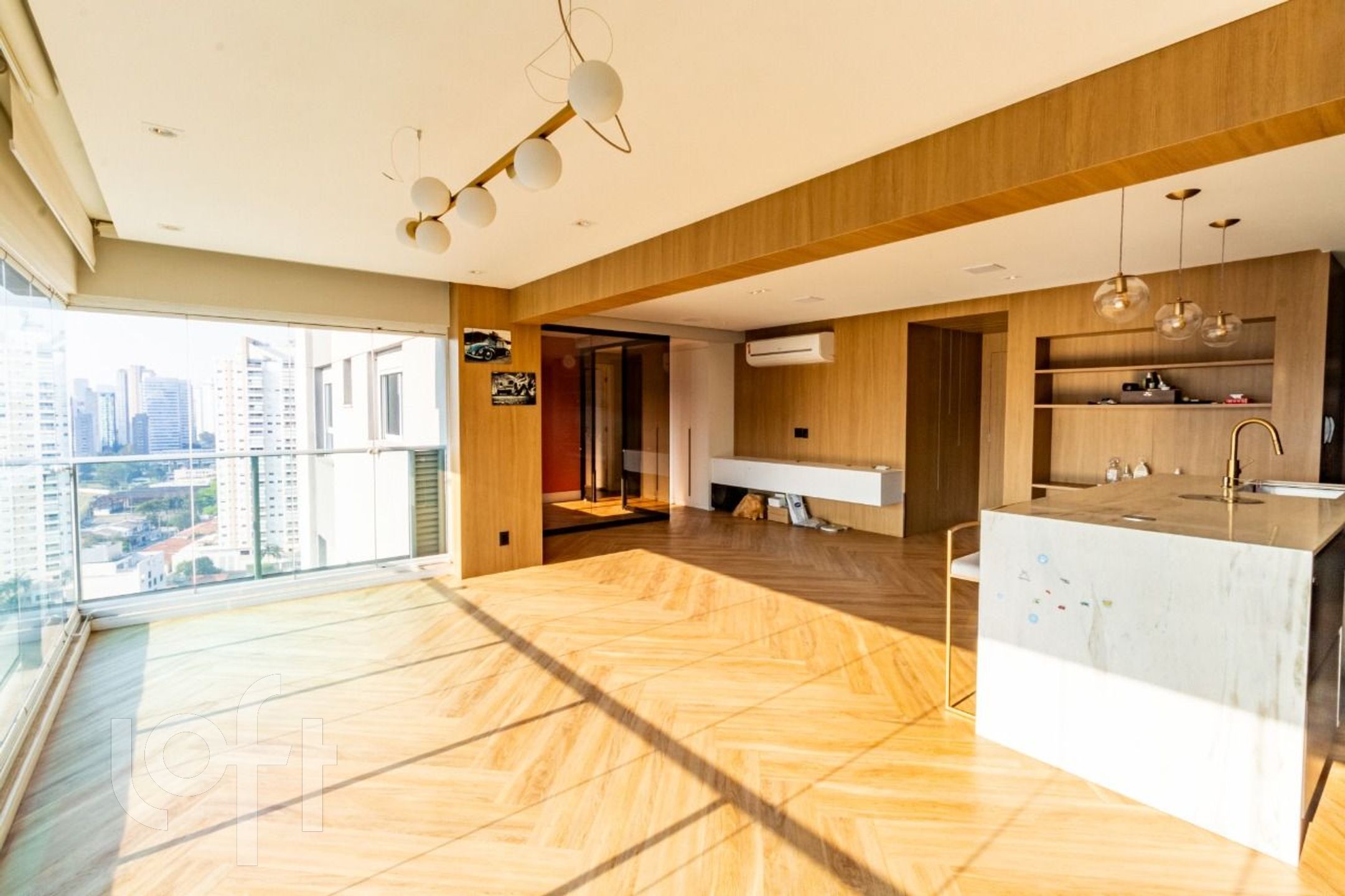 Apartamento à venda com 2 quartos, 132m² - Foto 1