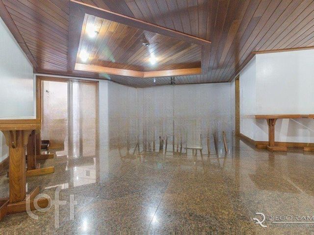 Apartamento com 139m², 3 dormitórios, 1 suíte, 2 vagas, Bela Vista em Porto Alegre