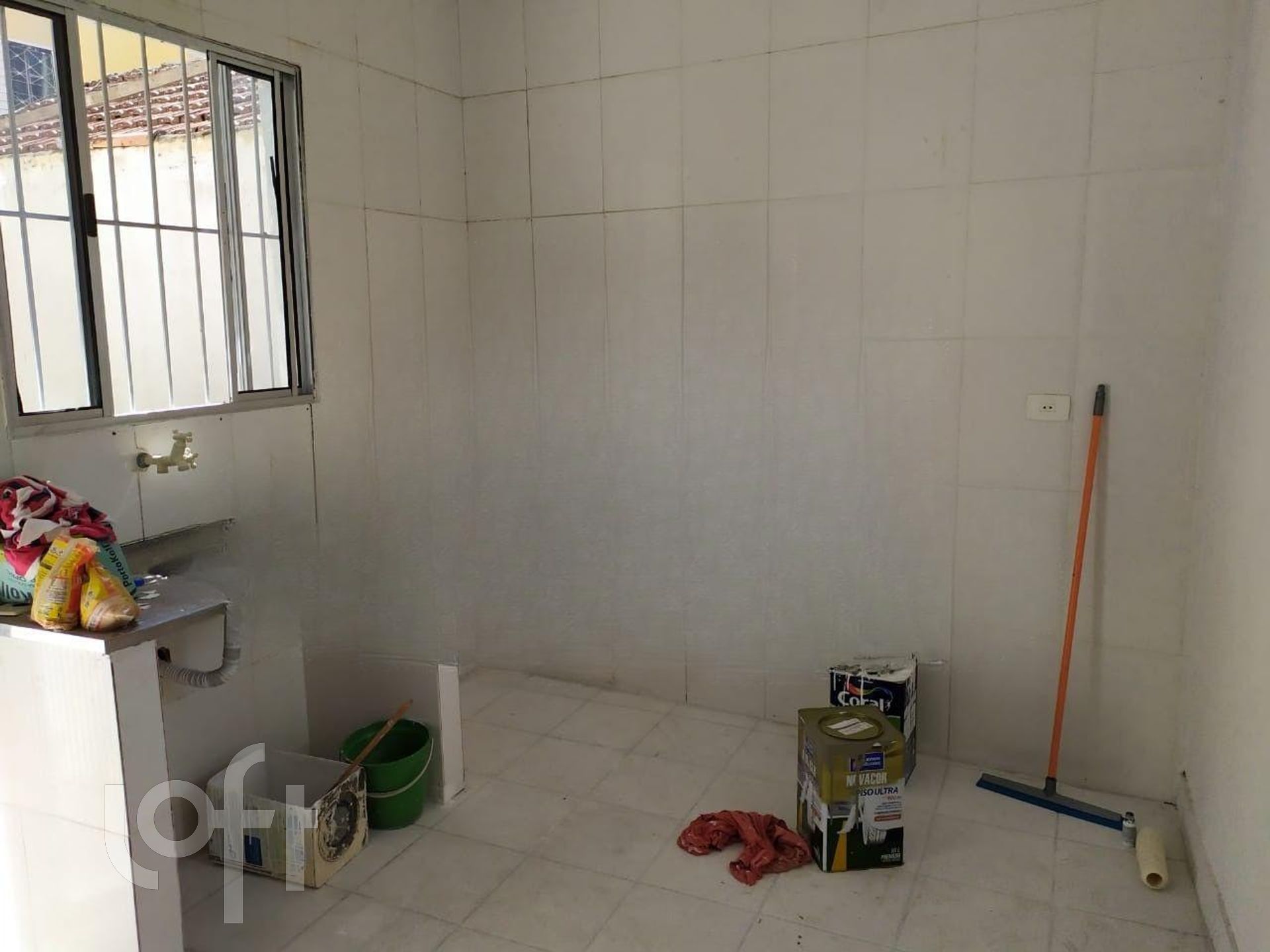 Casa à venda com 6 quartos, 121m² - Foto 71