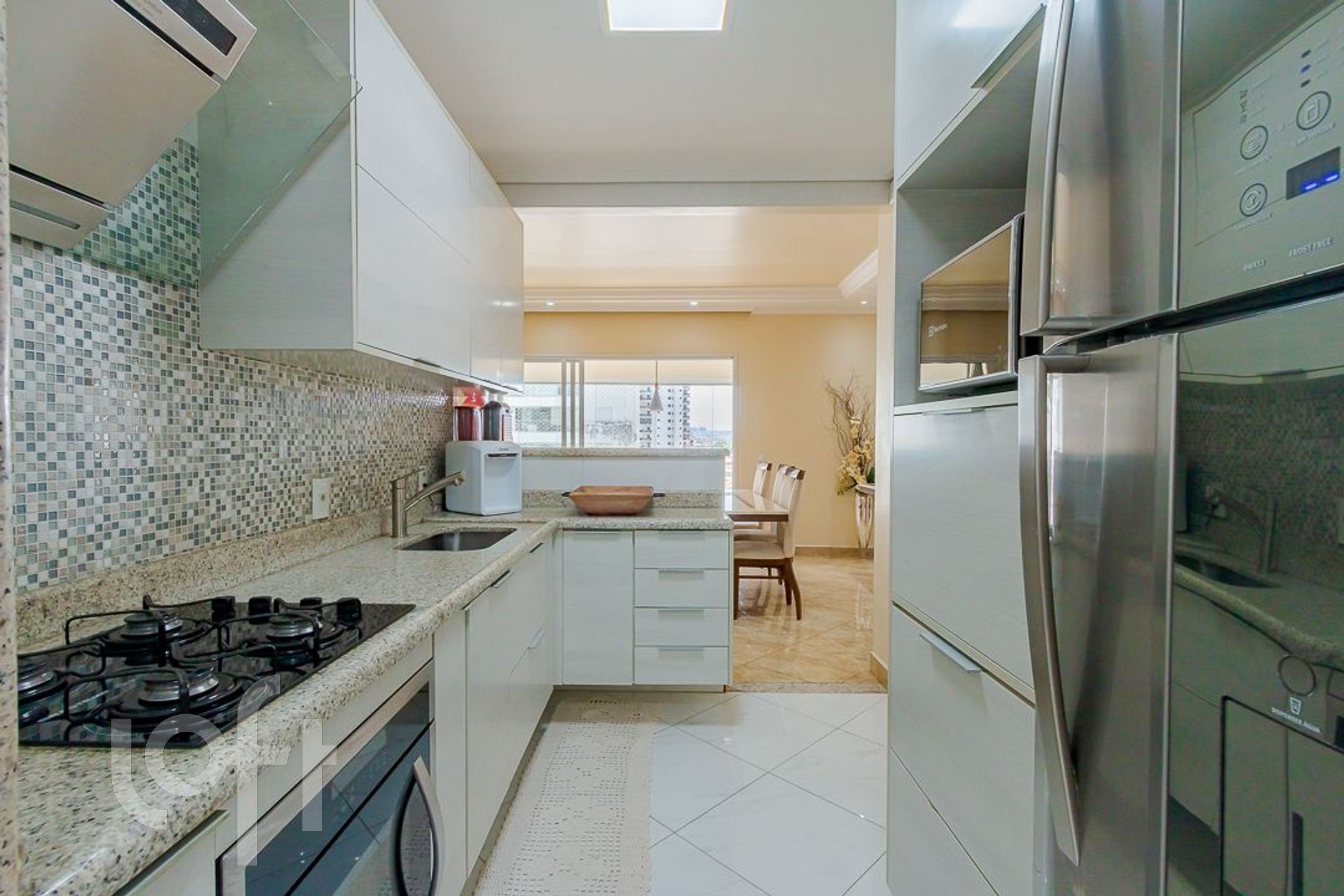 Apartamento à venda com 3 quartos, 112m² - Foto 17