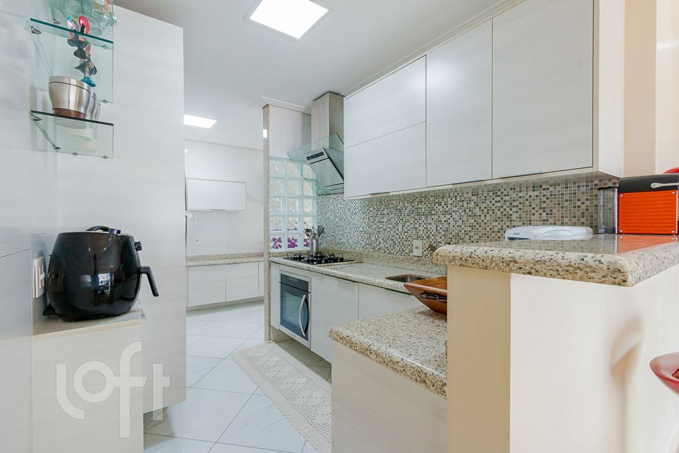 Apartamento à venda com 3 quartos, 112m² - Foto 13