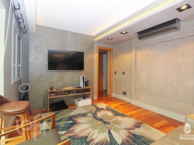 Apartamento com 92m², 3 dormitórios, 2 suítes, 2 vagas, Jardim Europa em Porto Alegre