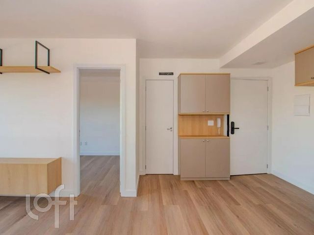 Apartamento com 61m², 2 dormitórios, 2 suítes, 1 vaga, Santa Cecília em Porto Alegre