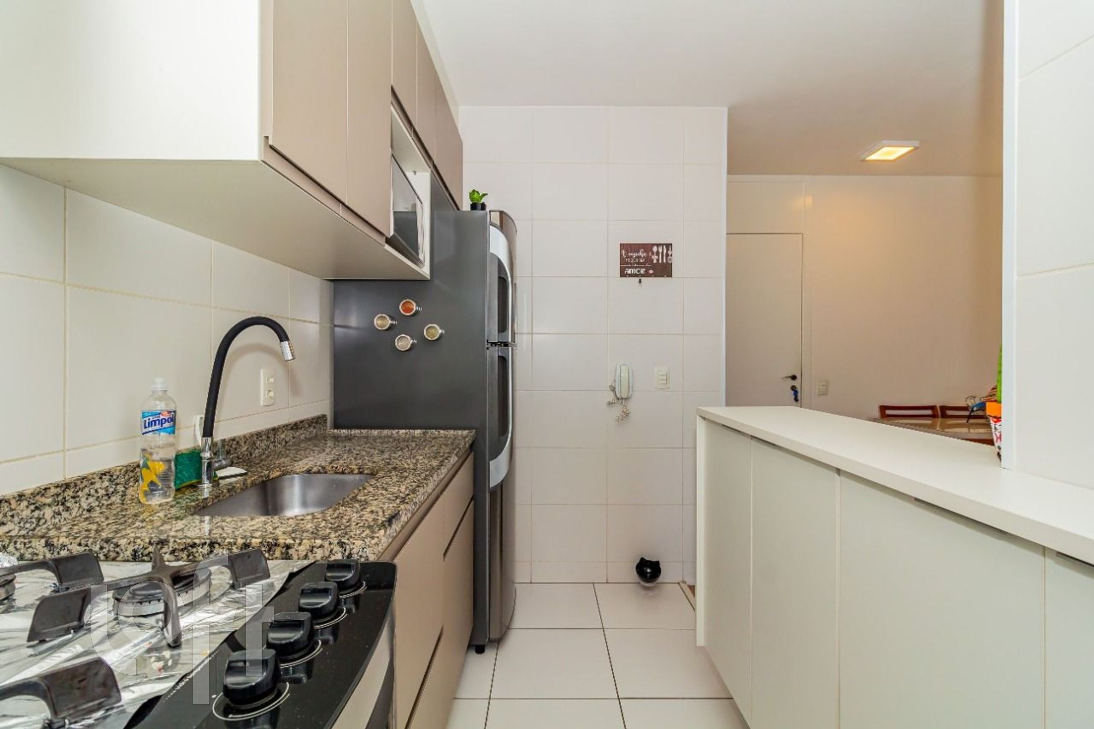 Apartamento à venda com 1 quarto, 40m² - Foto 10