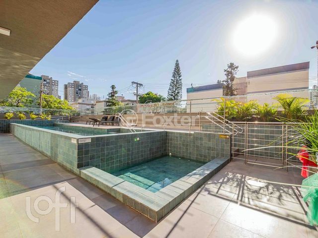 Apartamento com 62m², 2 dormitórios, 1 suíte, 2 vagas, Vila Ipiranga em Porto Alegre