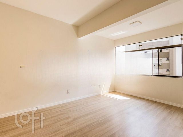 Apartamento com 88m², 3 dormitórios, 1 suíte, 1 vaga, Vila Ipiranga em Porto Alegre