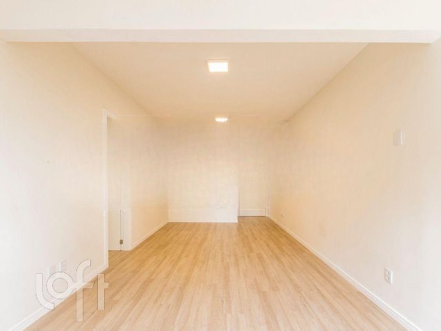 Apartamento com 88m², 3 dormitórios, 1 suíte, 1 vaga, Vila Ipiranga em Porto Alegre