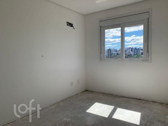 Apartamento com 91m², 3 dormitórios, 1 suíte, 2 vagas, Jardim Botânico em Porto Alegre