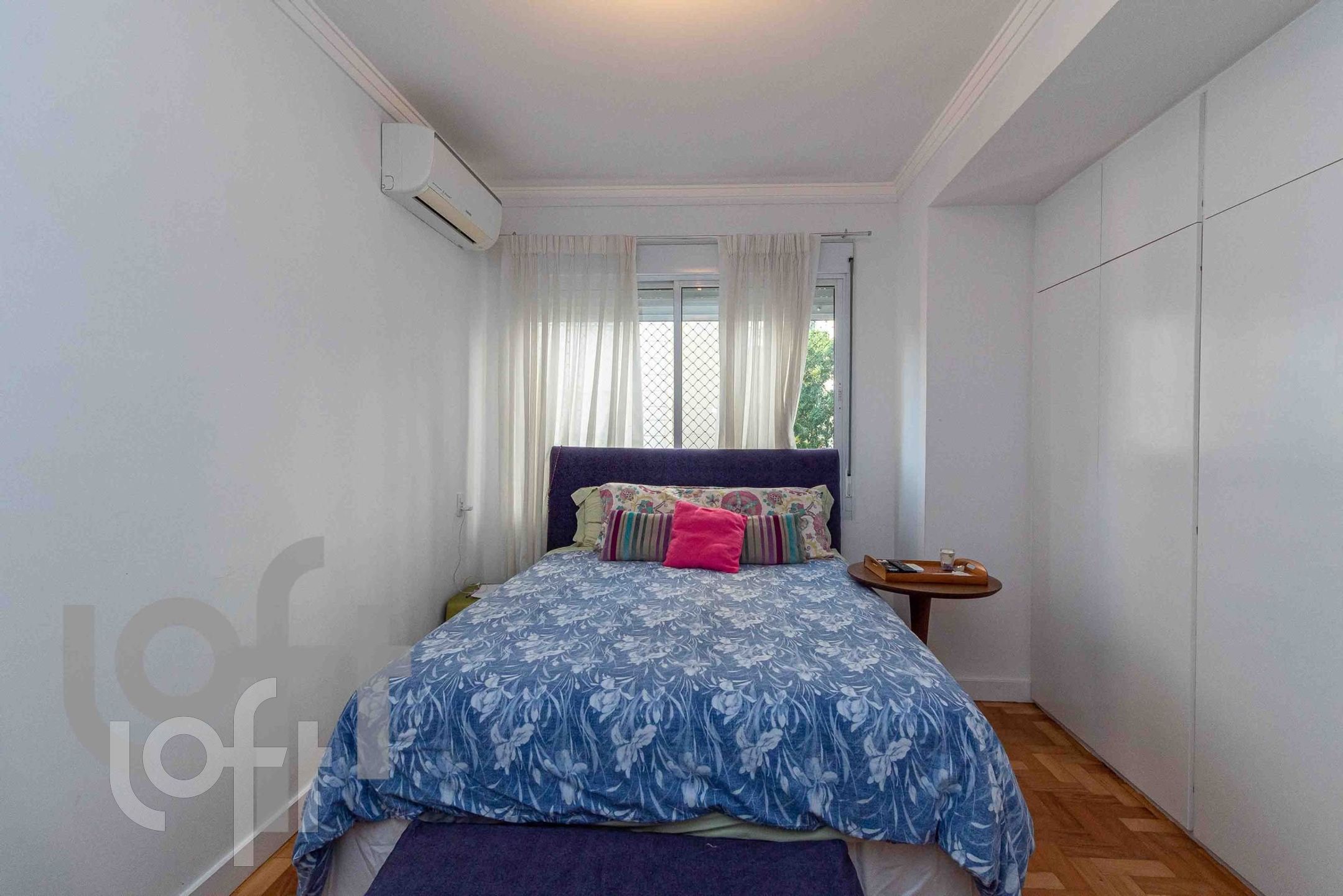 Apartamento à venda com 3 quartos, 240m² - Foto 7