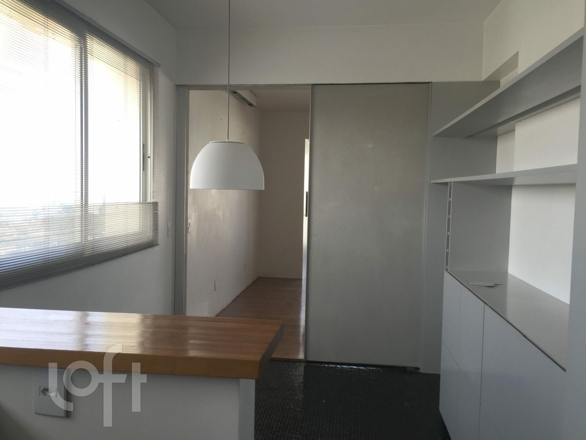 Apartamento à venda com 3 quartos, 215m² - Foto 1