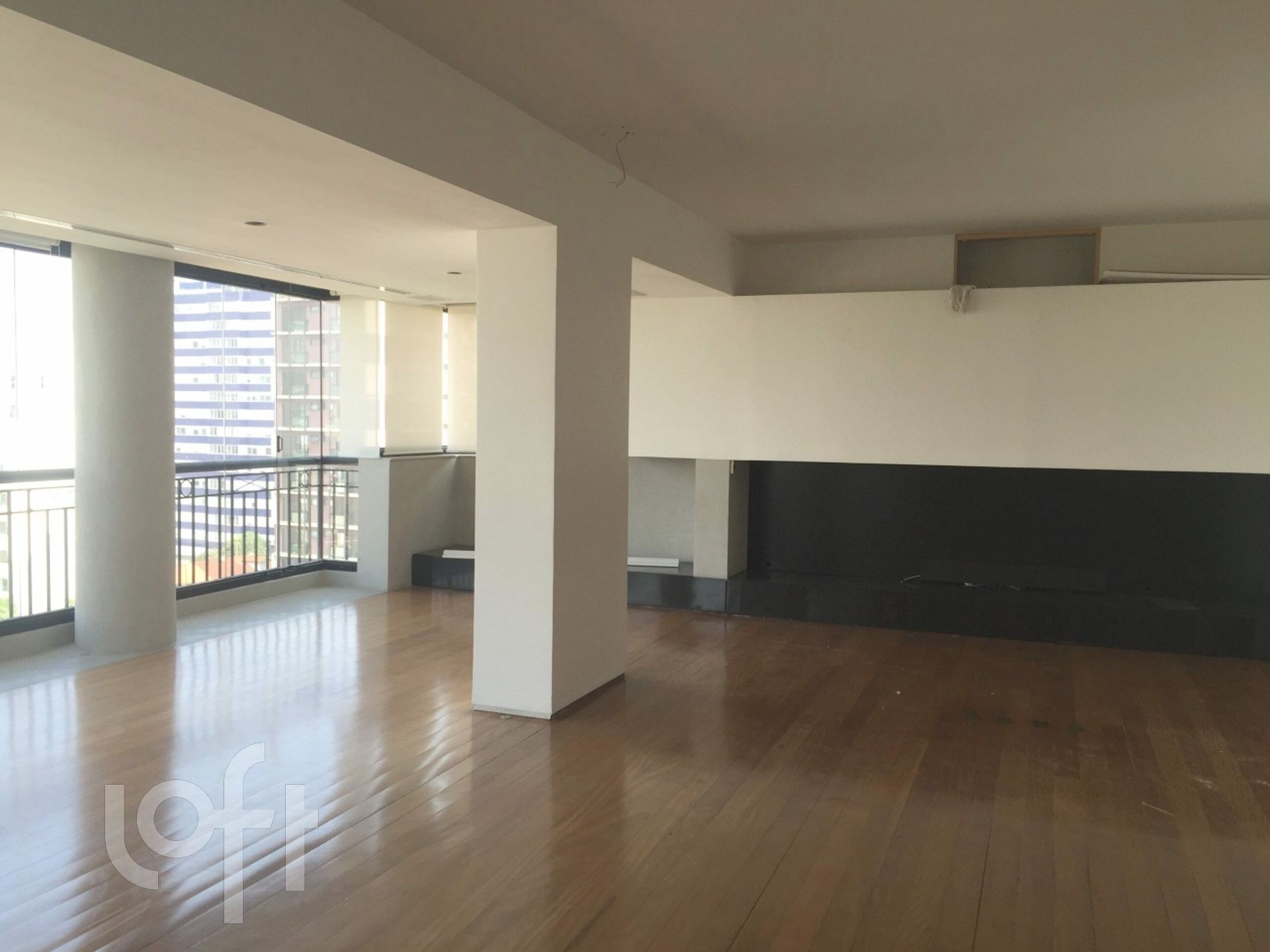 Apartamento à venda com 3 quartos, 215m² - Foto 12