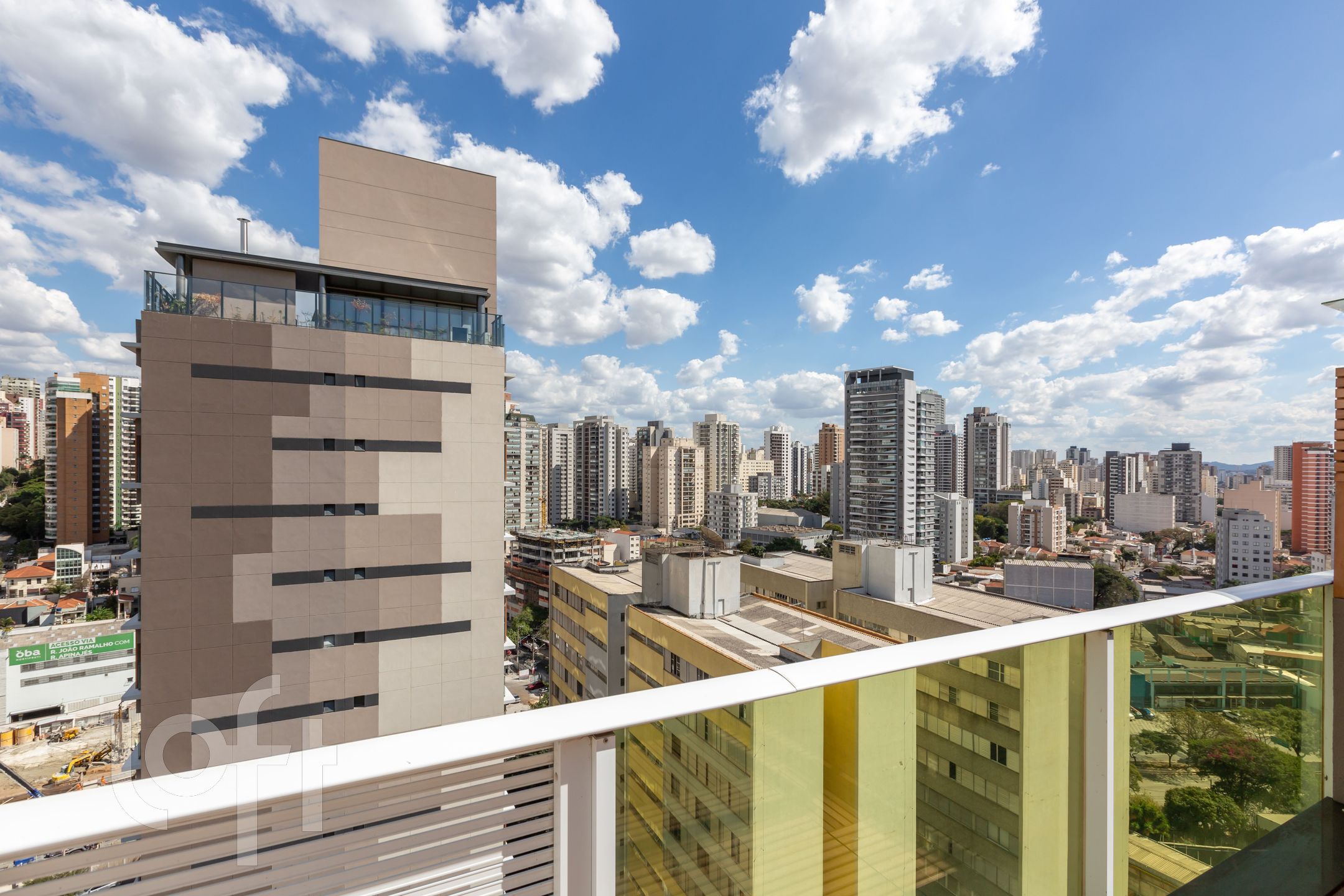 Imagem da propriedade PU1han03l 18