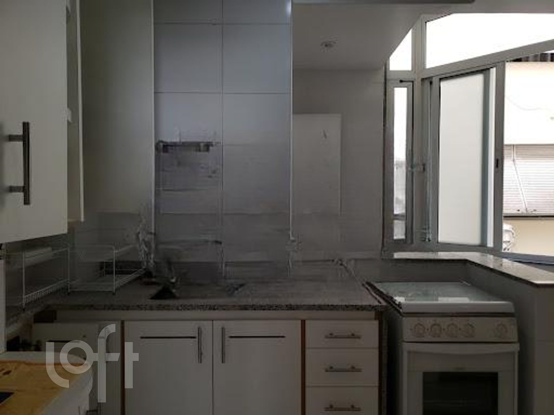 Apartamento à venda com 2 quartos, 73m² - Foto 6