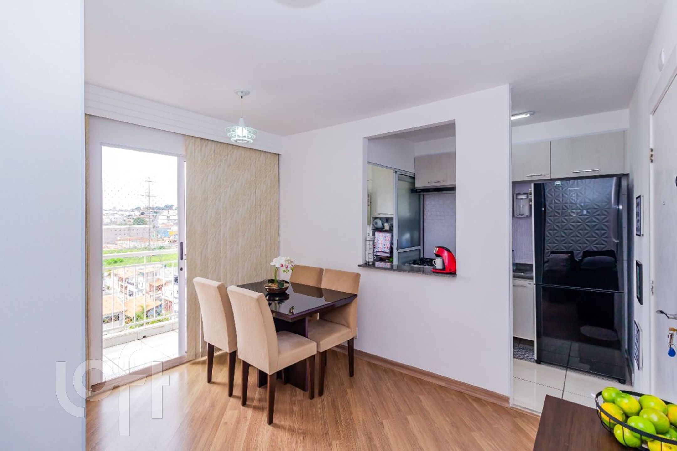 Apartamento à venda com 2 quartos, 47m² - Foto 2