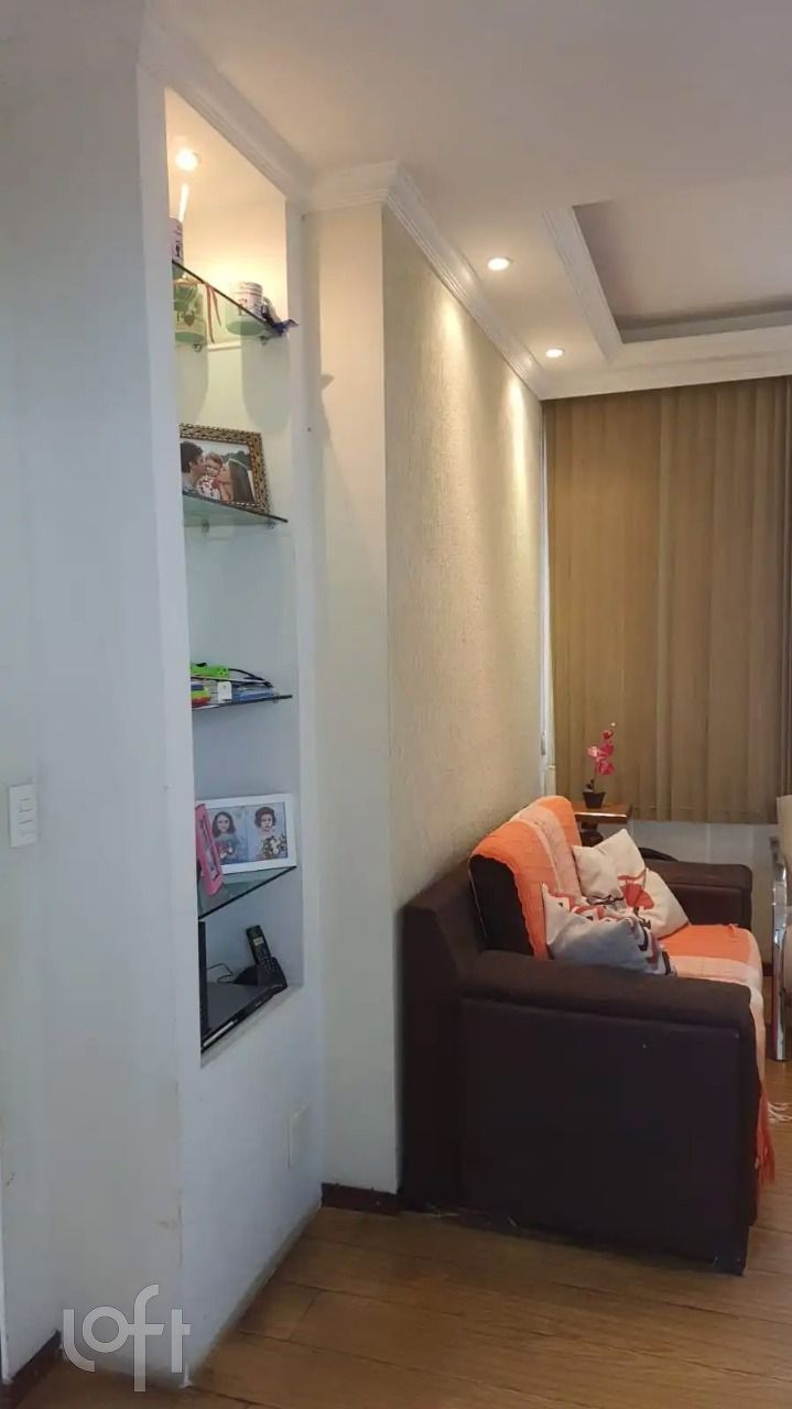 Apartamento à venda com 2 quartos, 55m² - Foto 2