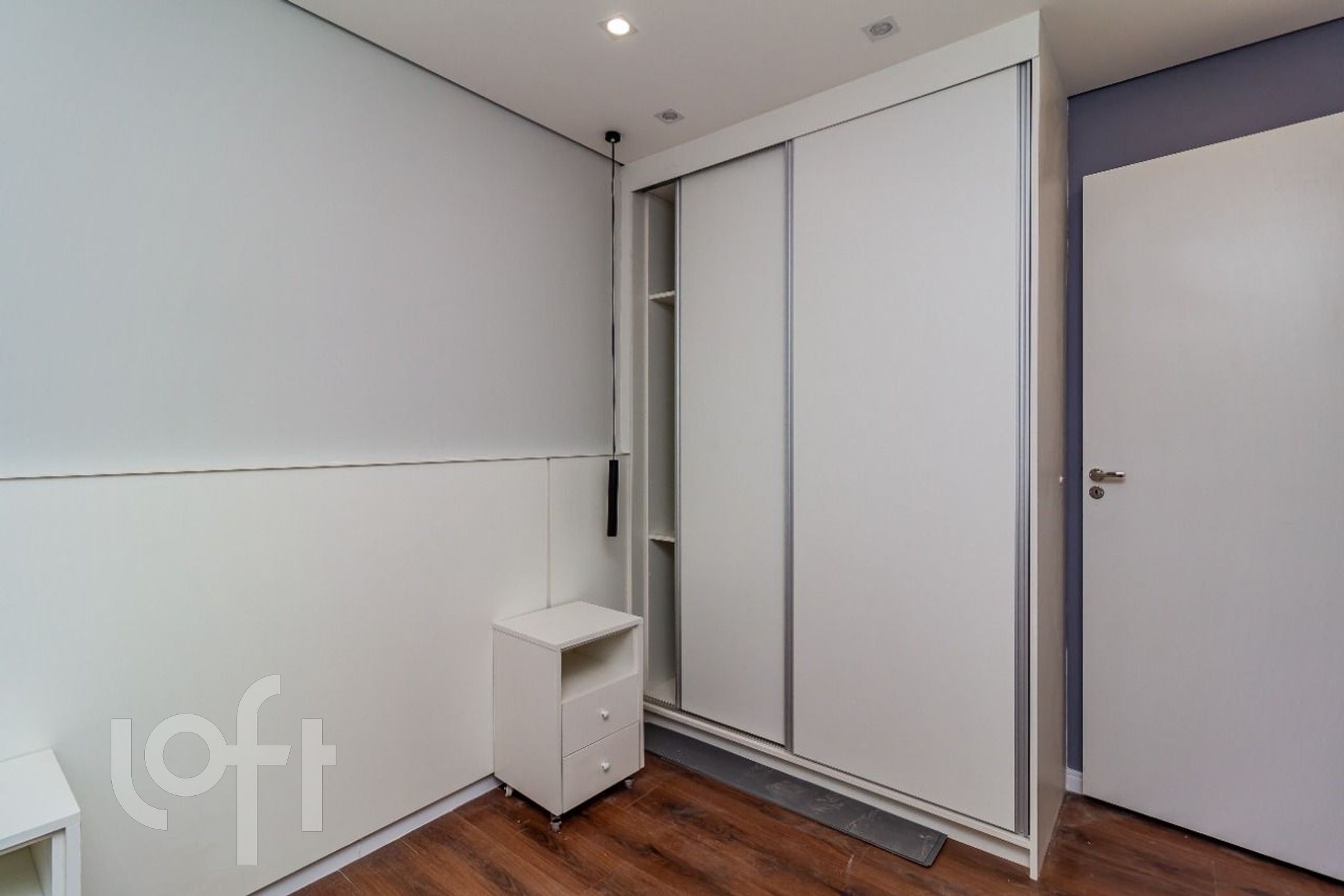 Apartamento à venda com 2 quartos, 44m² - Foto 17