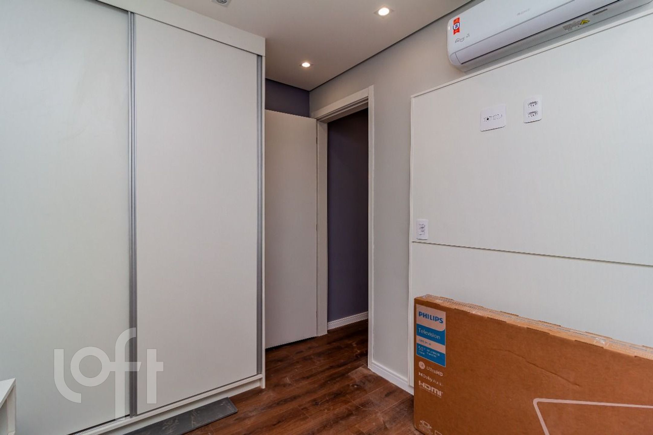 Apartamento à venda com 2 quartos, 44m² - Foto 16