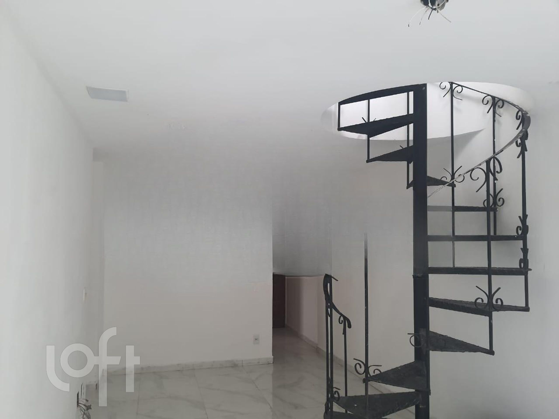 Apartamento à venda com 2 quartos, 120m² - Foto 20