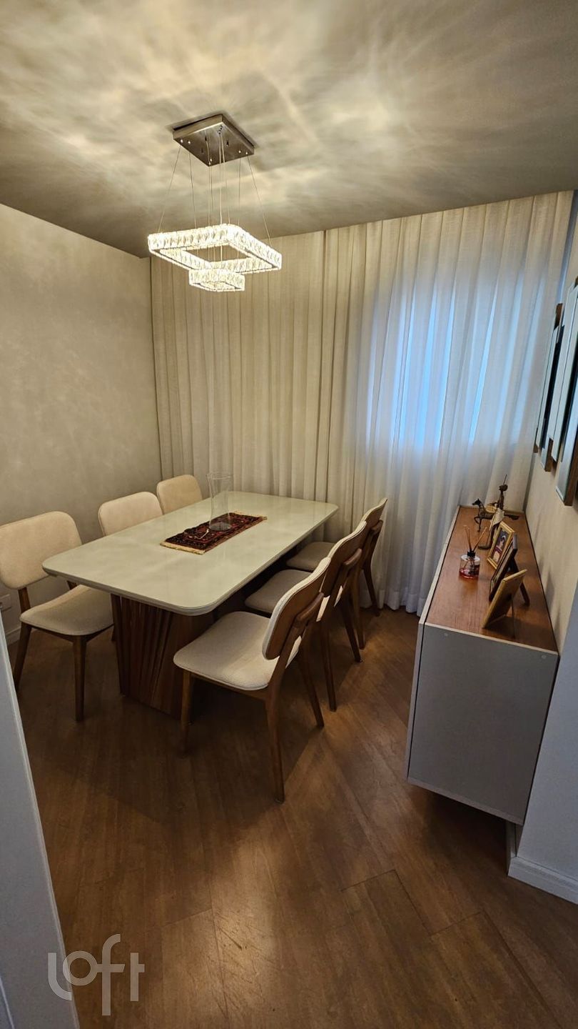 Apartamento à venda com 2 quartos, 70m² - Foto 5