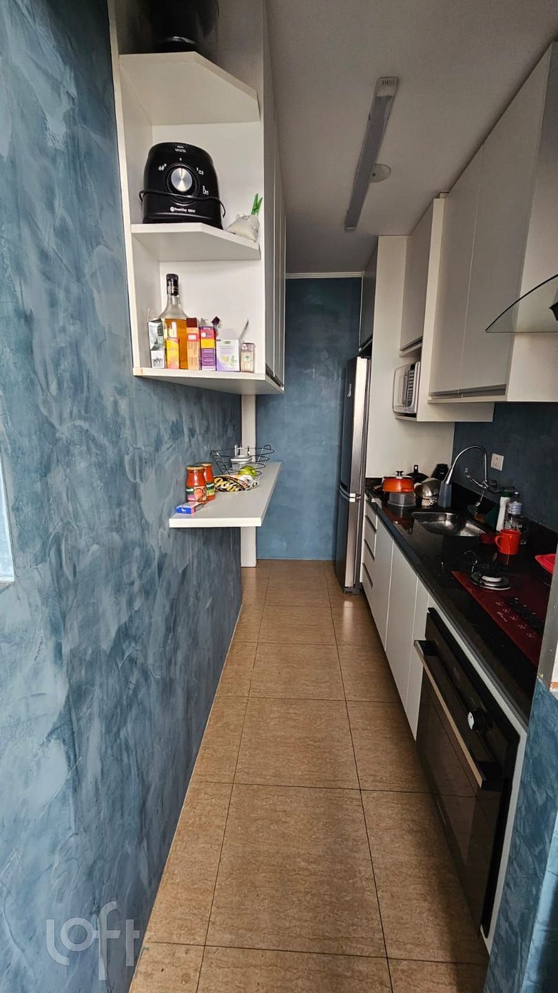 Apartamento à venda com 2 quartos, 70m² - Foto 13