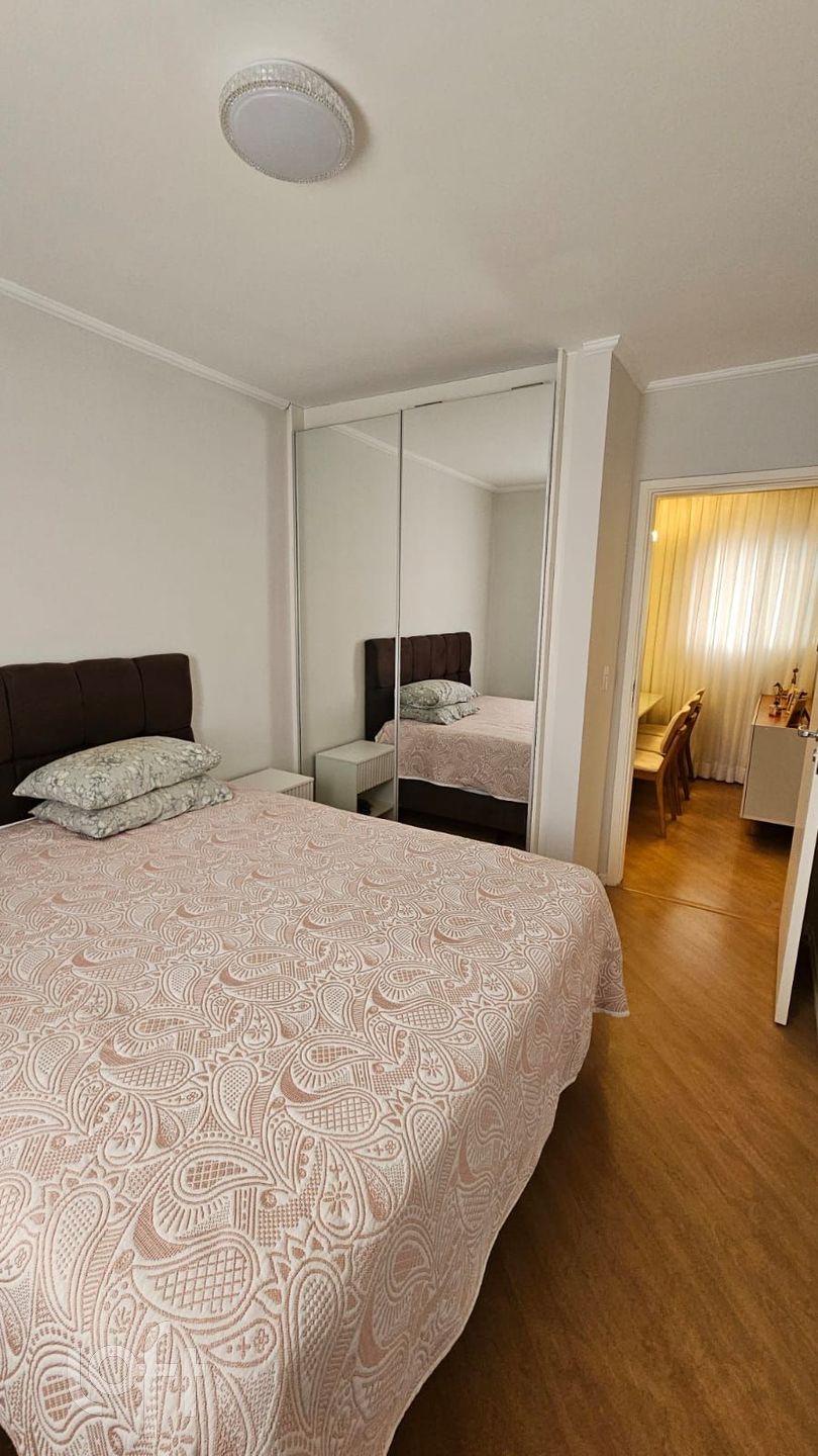 Apartamento à venda com 2 quartos, 70m² - Foto 16