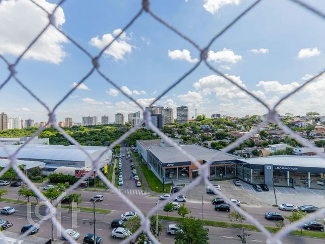 Apartamento com 89m², 3 dormitórios, 1 suíte, 2 vagas, Chácara das Pedras em Porto Alegre