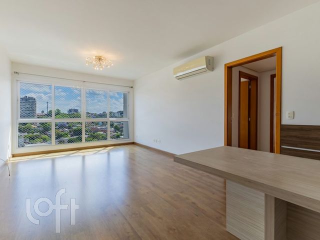 Apartamento com 89m², 3 dormitórios, 1 suíte, 2 vagas, Chácara das Pedras em Porto Alegre