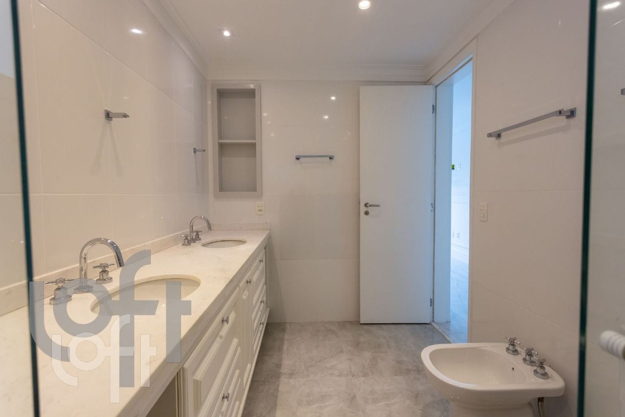 Apartamento à venda com 3 quartos, 283m² - Foto 36