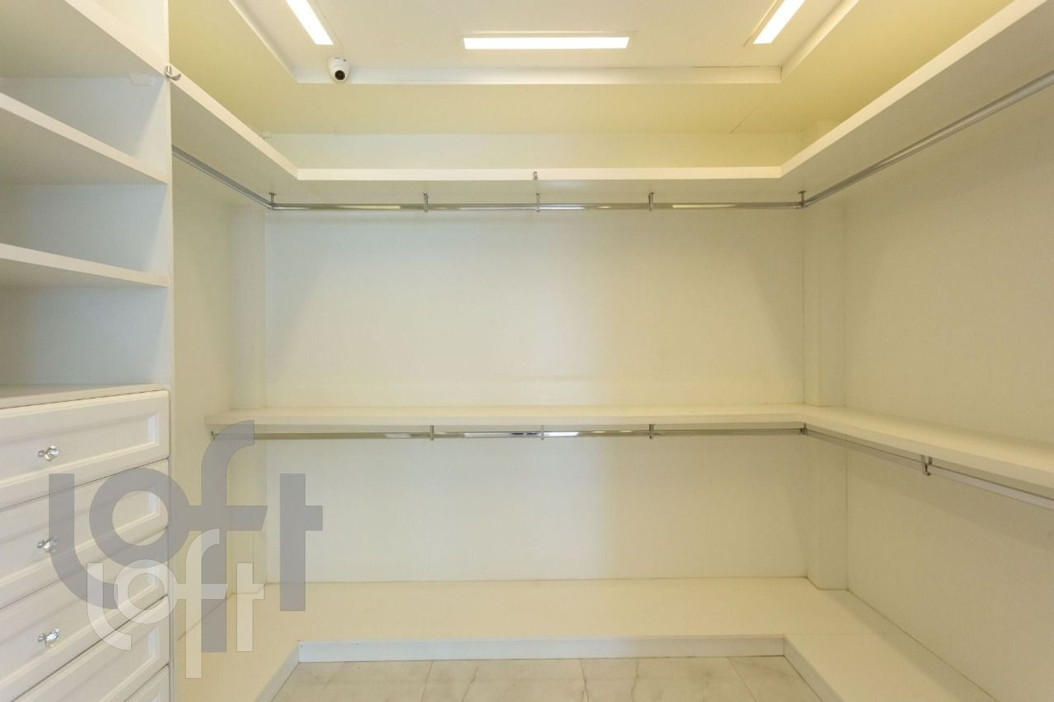 Apartamento à venda com 3 quartos, 283m² - Foto 29