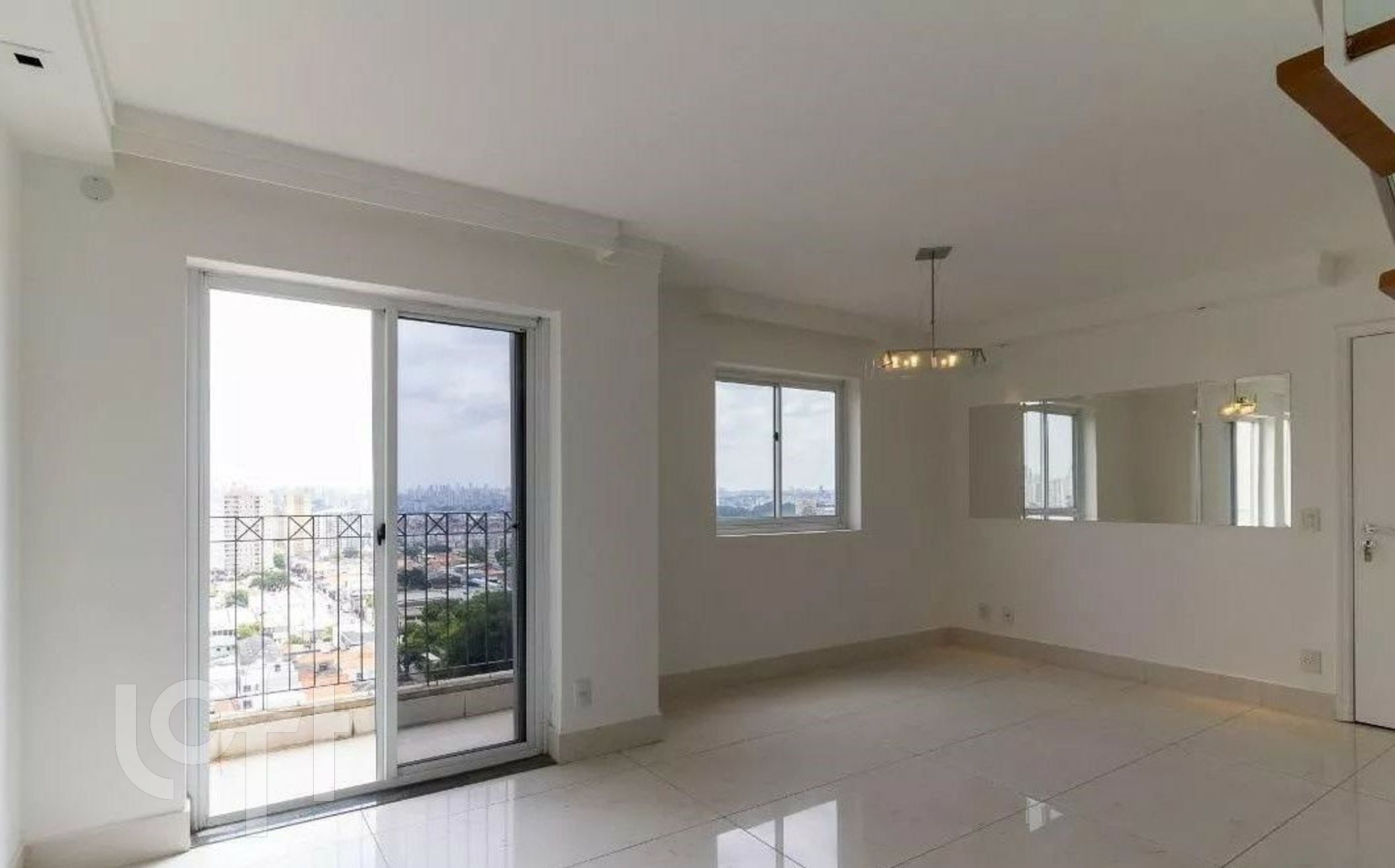 Apartamento à venda com 2 quartos, 165m² - Foto 4