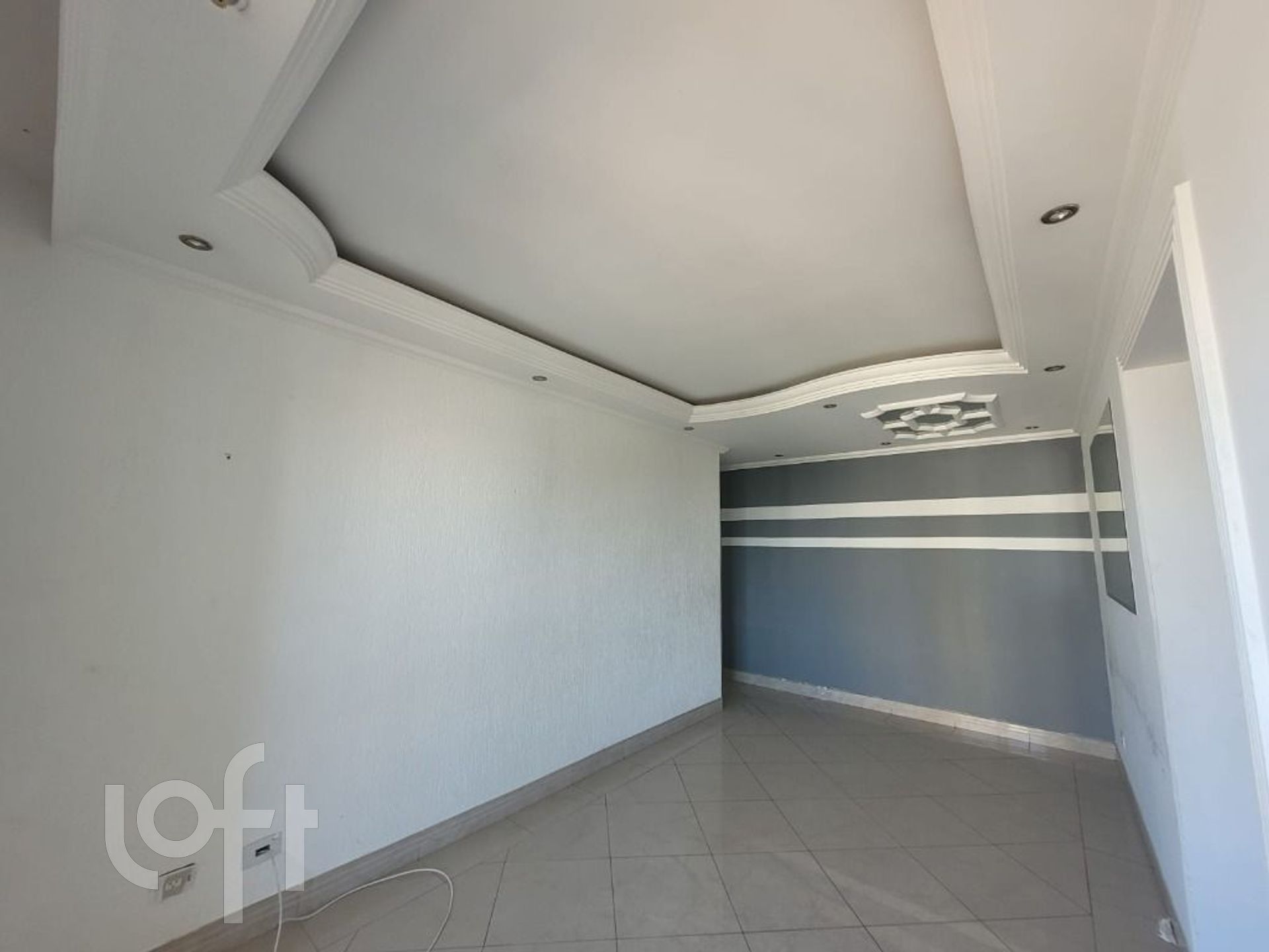 Apartamento à venda com 2 quartos, 70m² - Foto 5