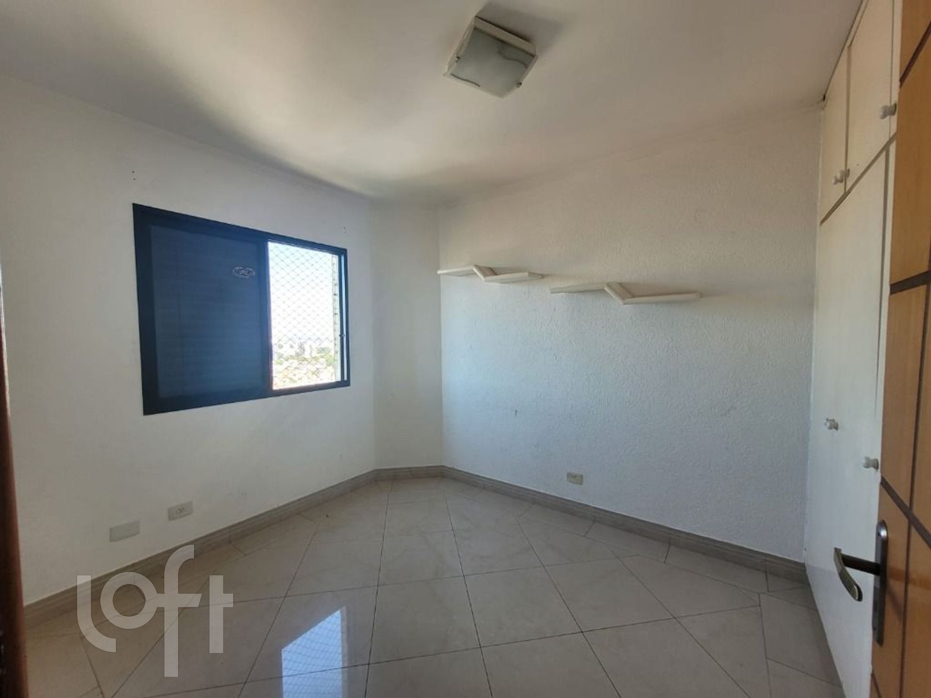 Apartamento à venda com 2 quartos, 70m² - Foto 15