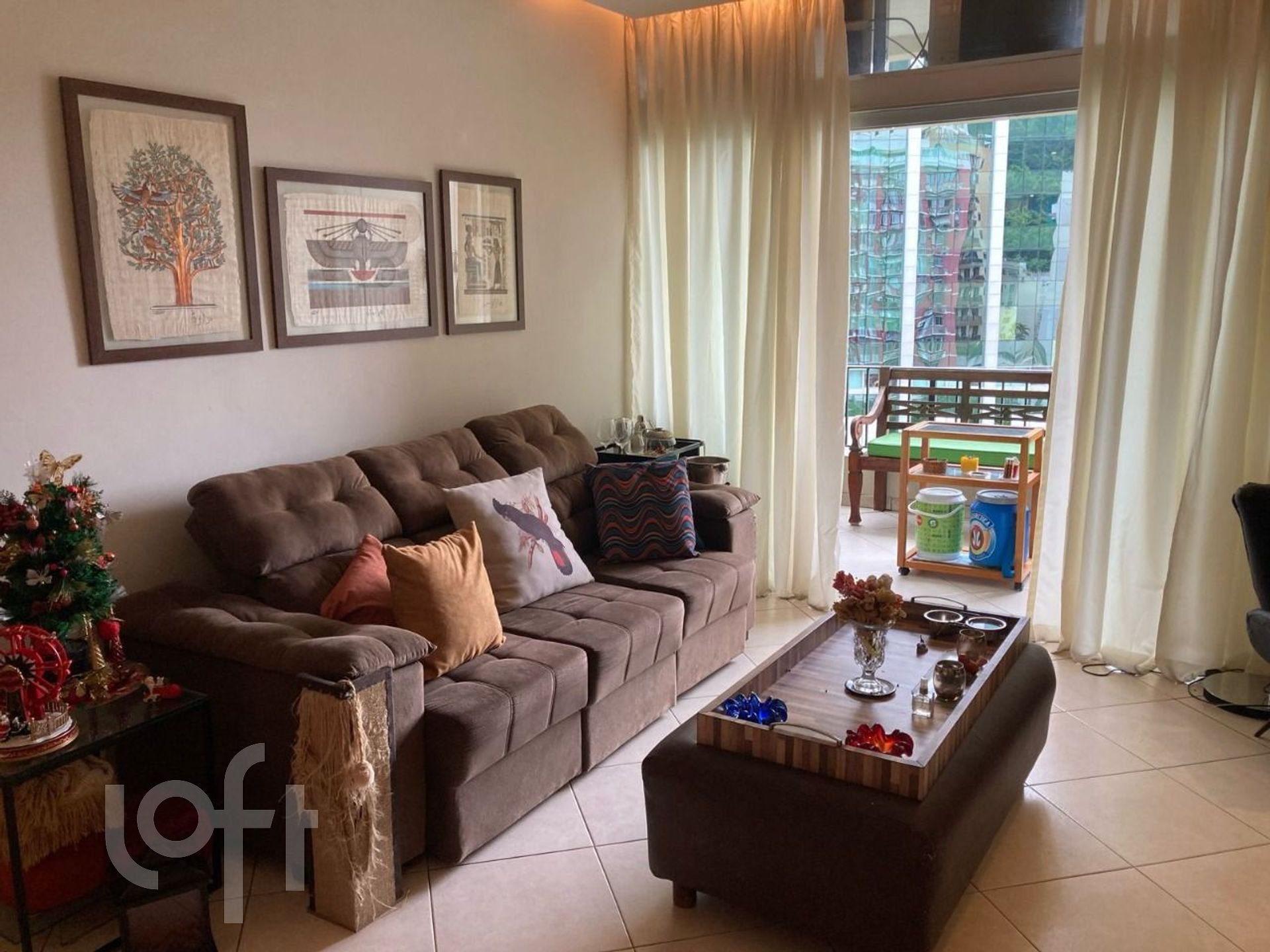 Apartamento com Vista para a Lagoa, 2 Quartos (1 Suíte) no Humaitá