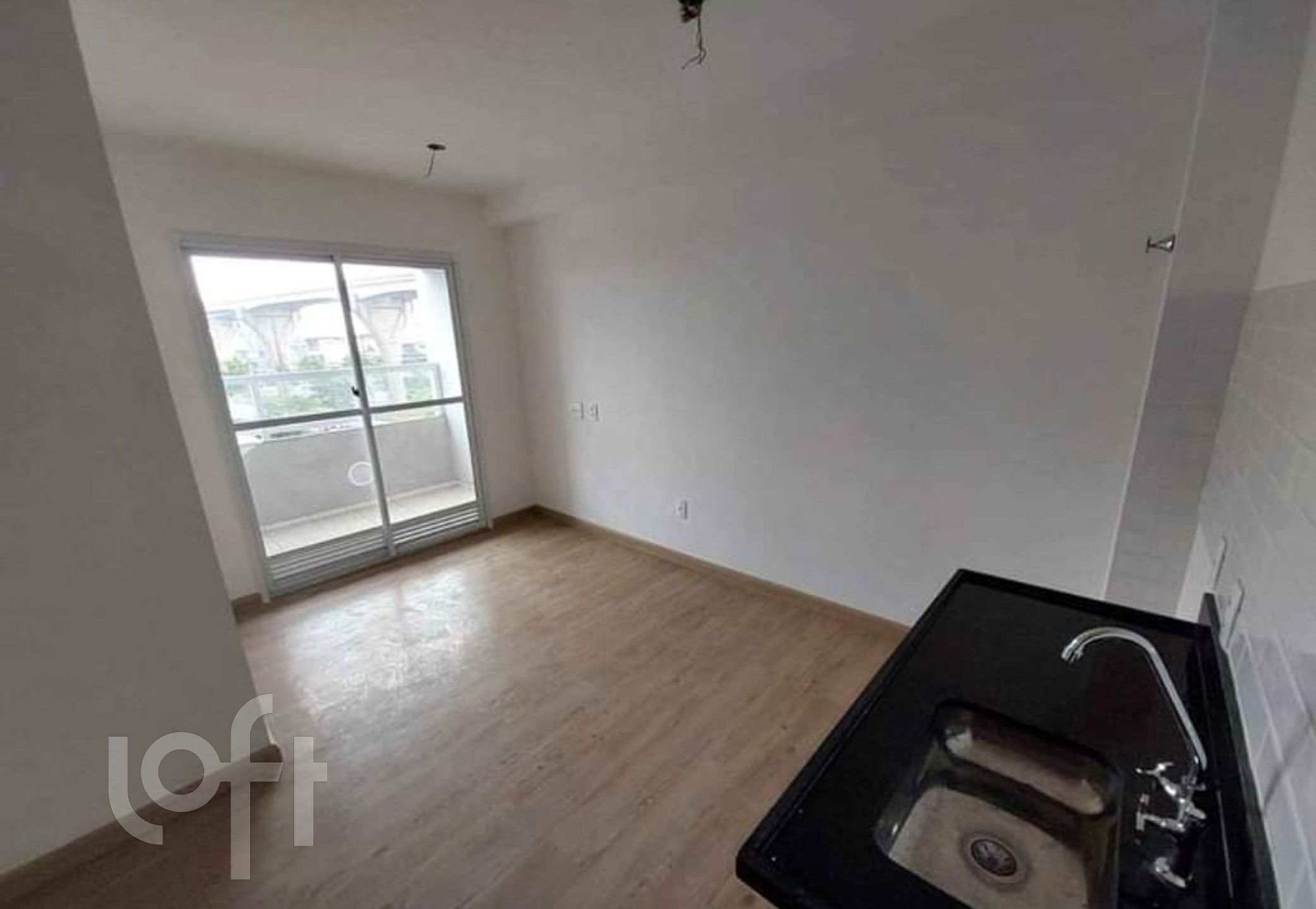 Apartamento à venda com 2 quartos, 41m² - Foto 1