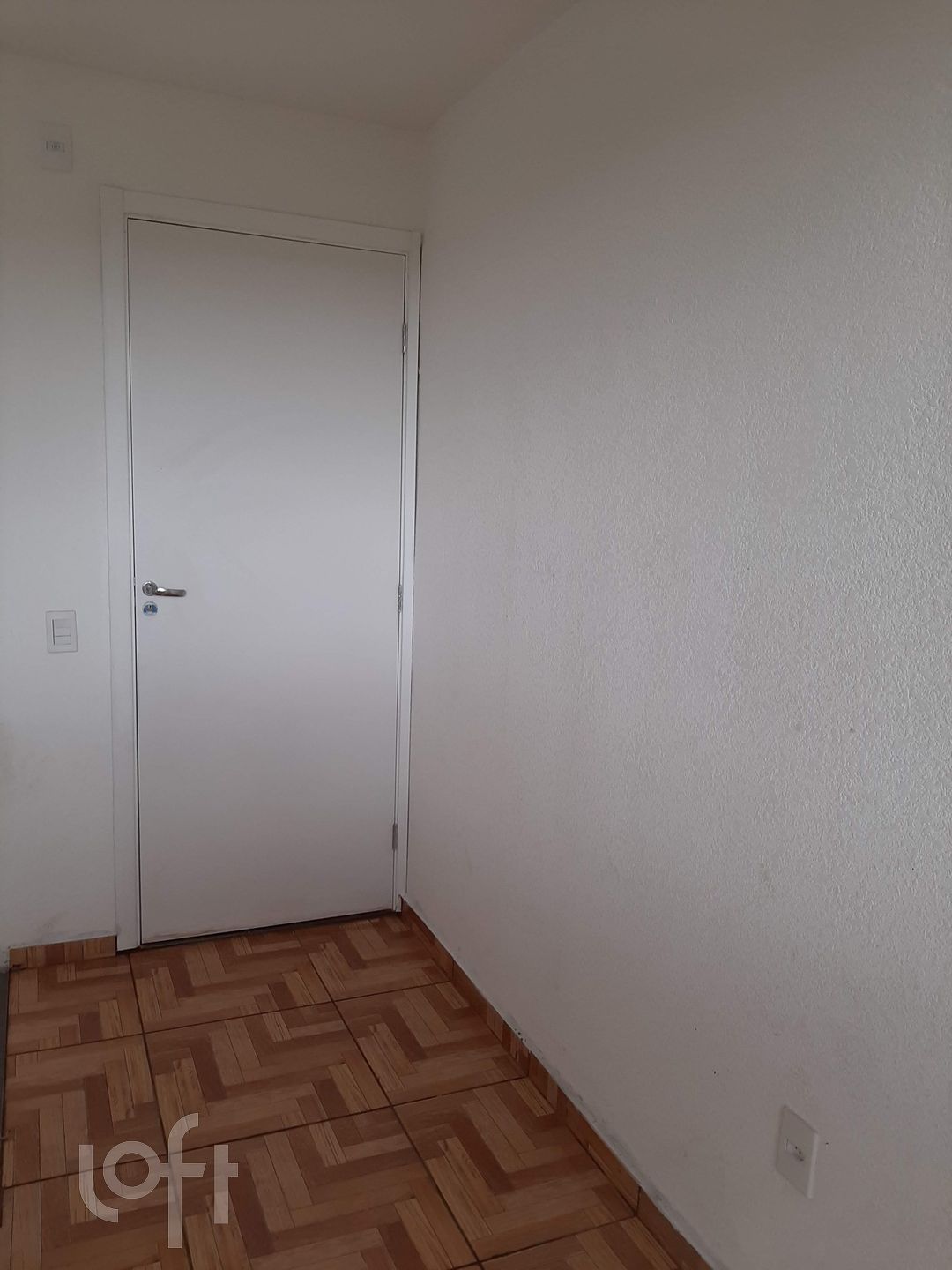 Apartamento à venda com 2 quartos, 40m² - Foto 2