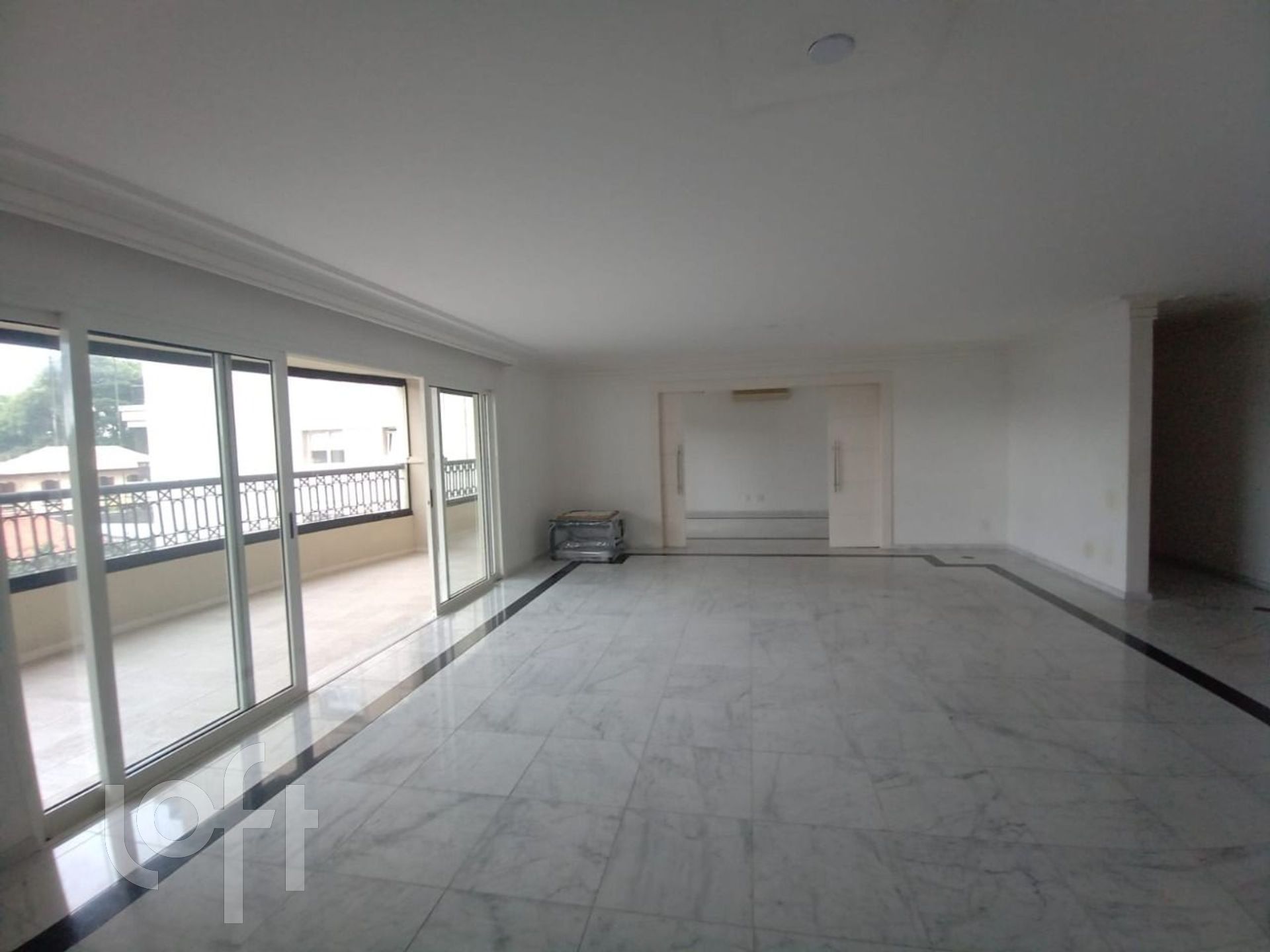 Apartamento à venda com 4 quartos, 365m² - Foto 5