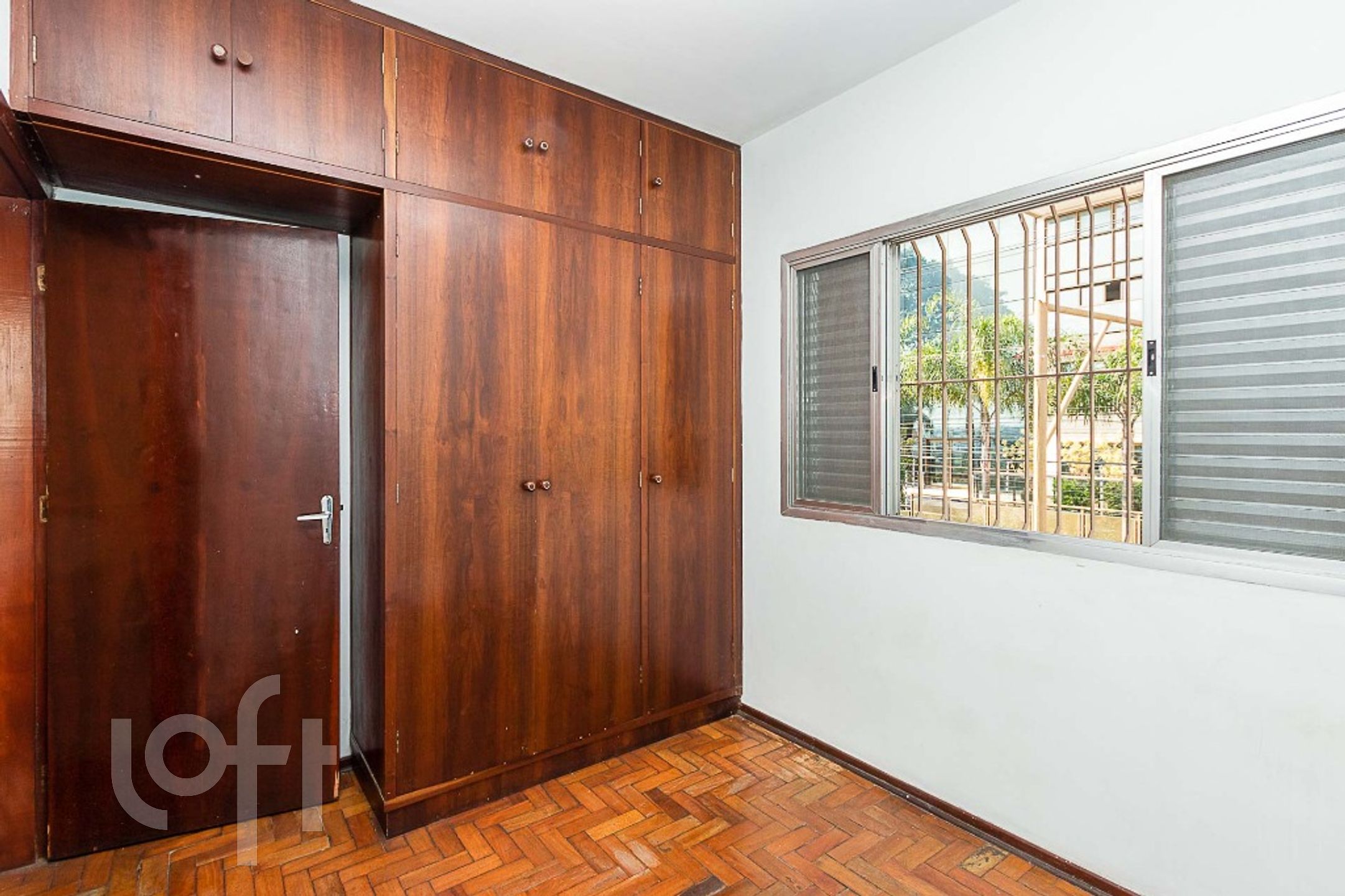 Casa à venda e aluguel com 3 quartos, 279m² - Foto 32