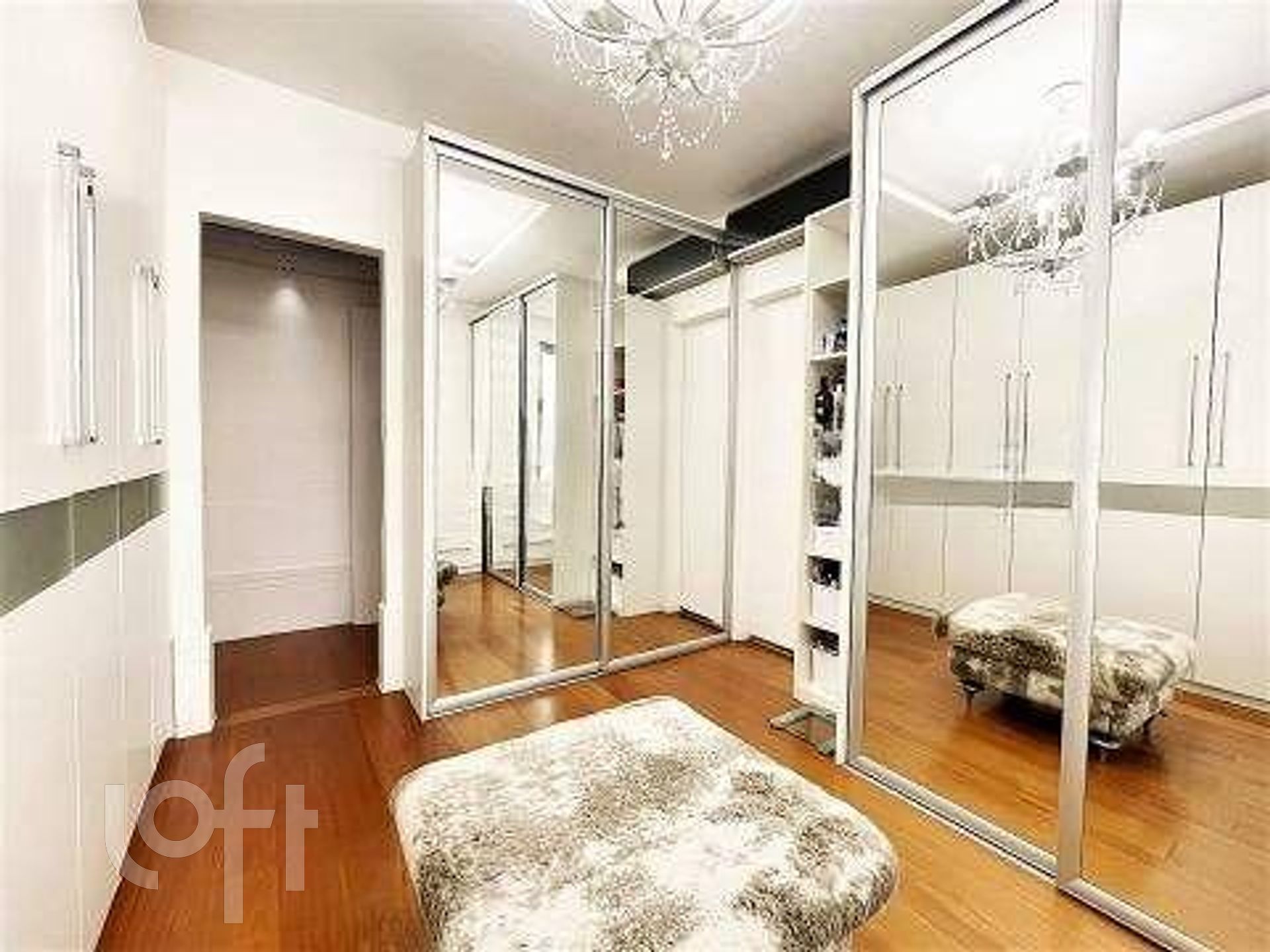 Apartamento à venda com 3 quartos, 235m² - Foto 13