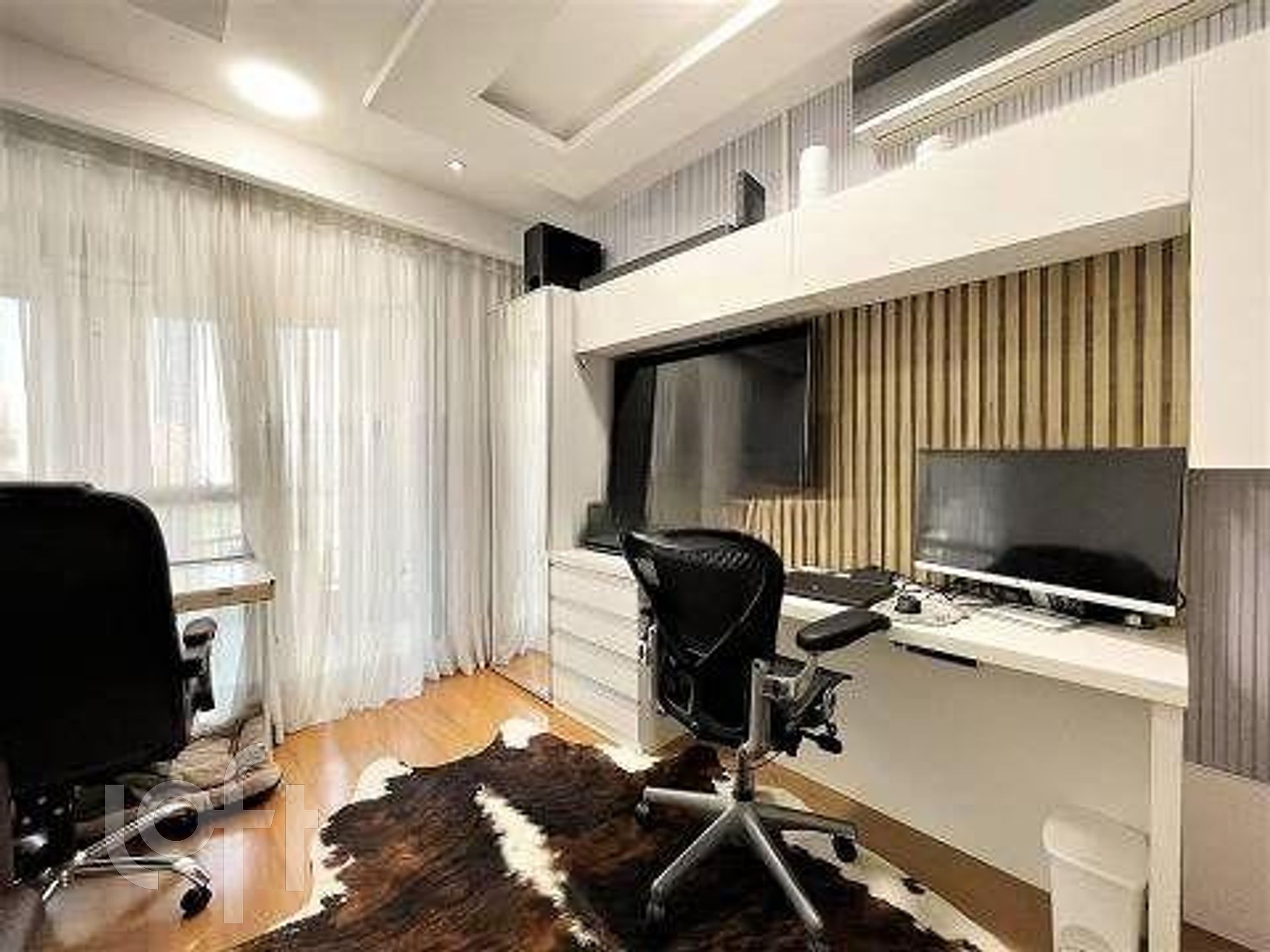 Apartamento à venda com 3 quartos, 235m² - Foto 9