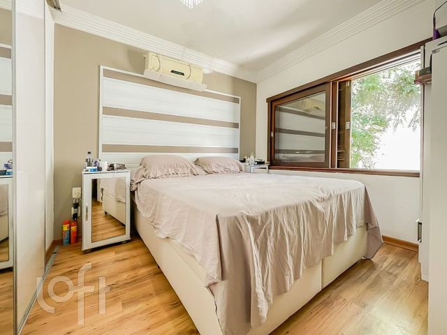 Apartamento com 239m², 3 dormitórios, 1 suíte, 2 vagas, Chácara das Pedras em Porto Alegre