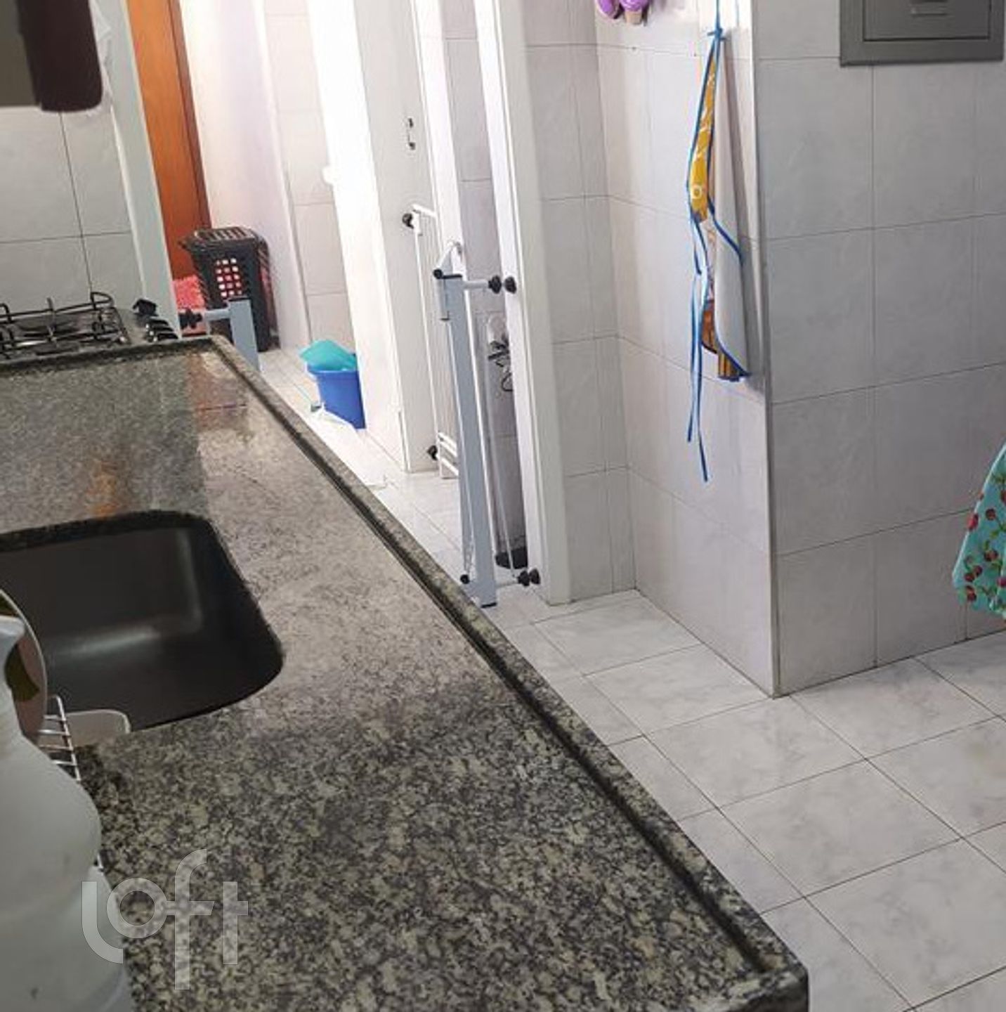 Apartamento à venda com 3 quartos, 90m² - Foto 4