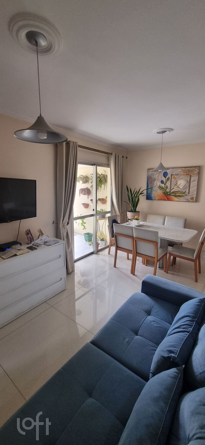 Apartamento à venda com 3 quartos, 70m² - Foto 3