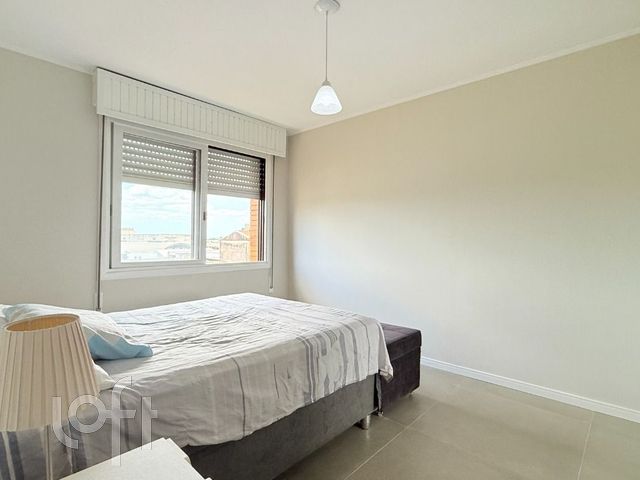 Apartamento com 106m², 3 dormitórios, 1 suíte, 1 vaga, Floresta em Porto Alegre