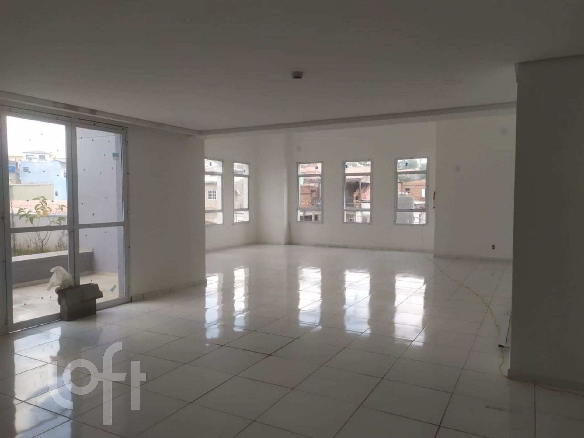 Apartamento à venda com 2 quartos, 53m² - Foto 11