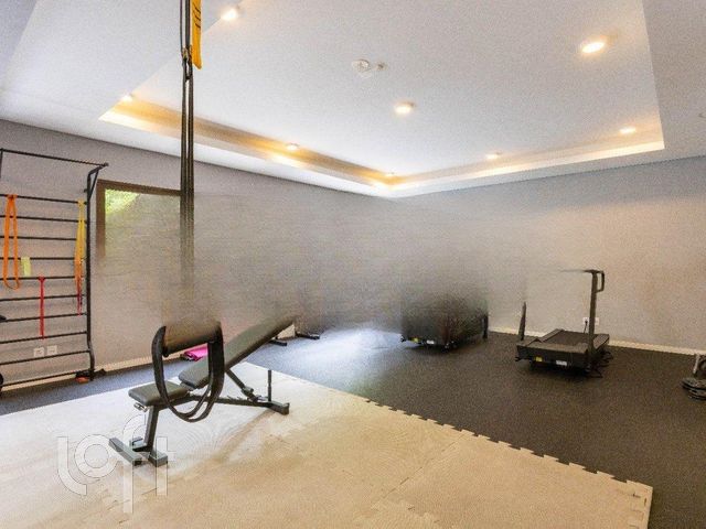 Apartamento com 71m², 2 dormitórios, 1 vaga, Higienópolis em Porto Alegre