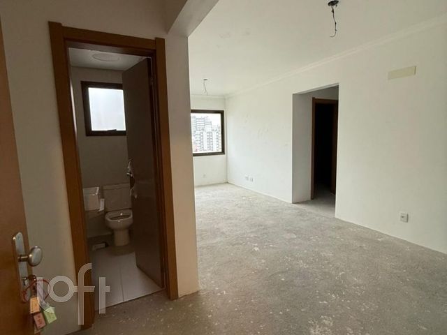 Apartamento com 71m², 2 dormitórios, 1 vaga, Higienópolis em Porto Alegre