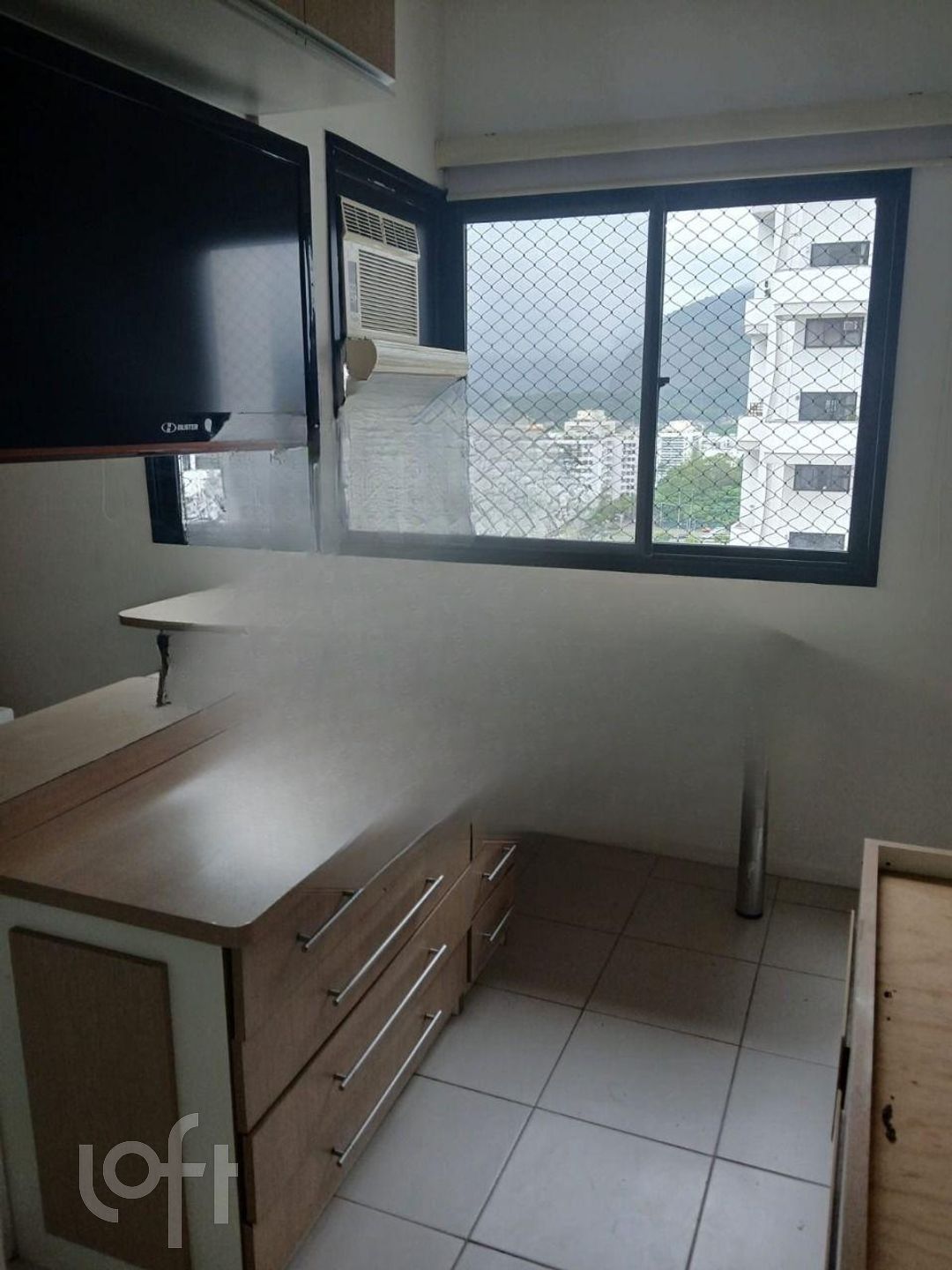 Apartamento à venda com 3 quartos, 85m² - Foto 11