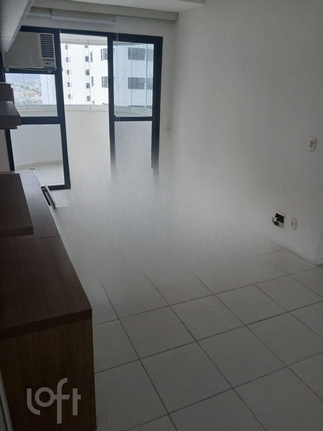 Apartamento à venda com 3 quartos, 85m² - Foto 1