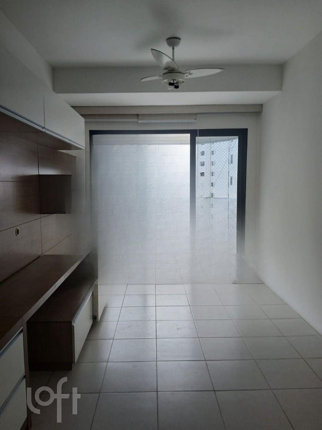 Apartamento à venda com 3 quartos, 85m² - Foto 3