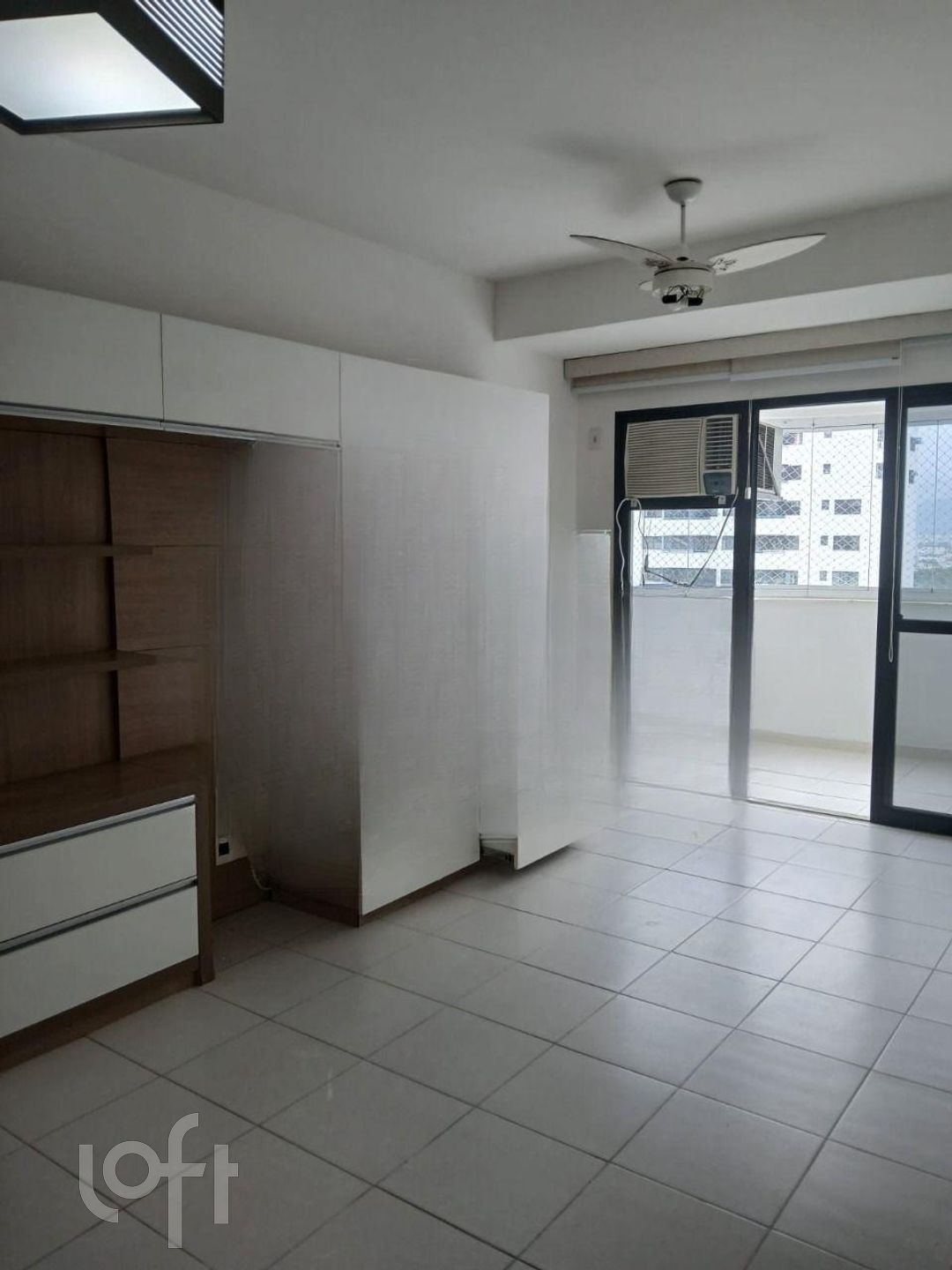 Apartamento à venda com 3 quartos, 85m² - Foto 4